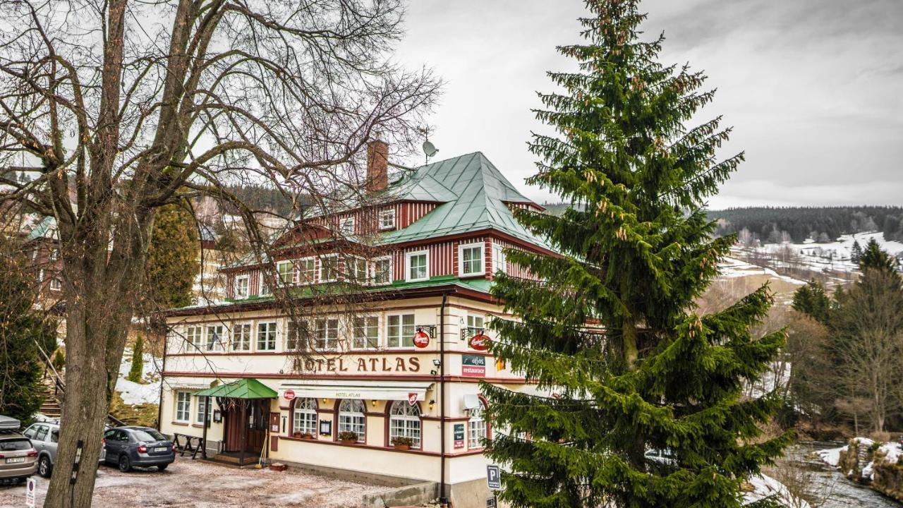Hotel Atlas Pec pod Sněžkou Exterior foto